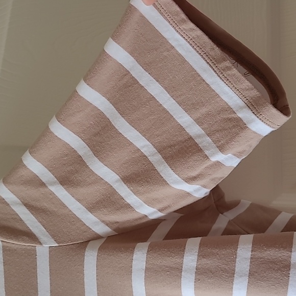 Chadwick's of Boston Striped Top (L) - Picture 2 of 4